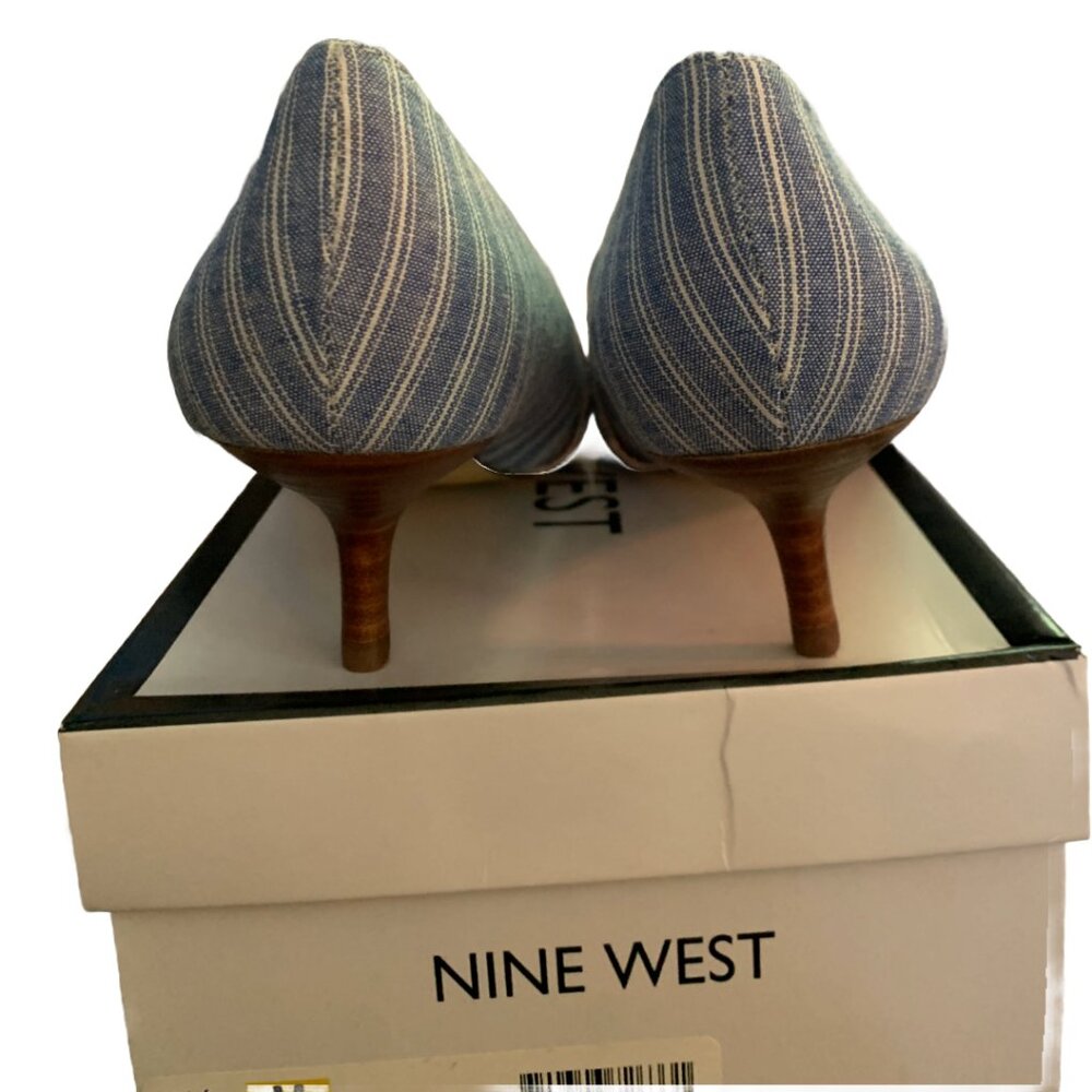 NWT NINE WEST Womens' Blue & White Pinstripe Pointed Toe Kitten Heels Sz 5.5 - Picture 8 of 8